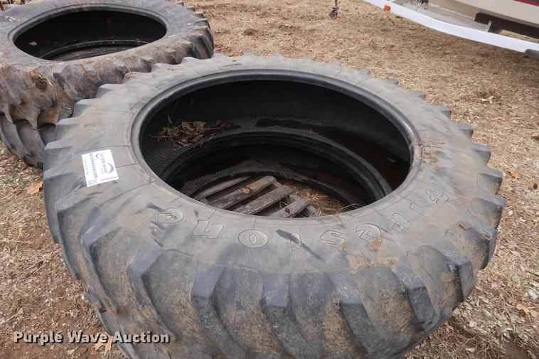 image for item DD5452 (4) Firestone tires
