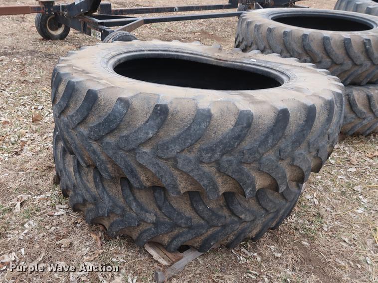 image for item DD5453 (4) Firestone tires