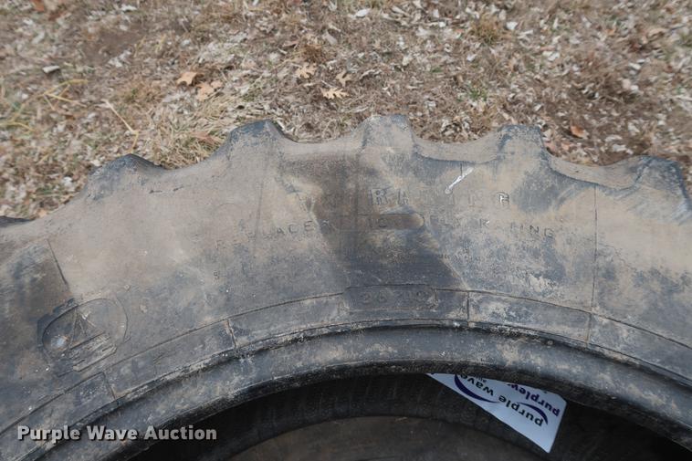 image for item DD5453 (4) Firestone tires