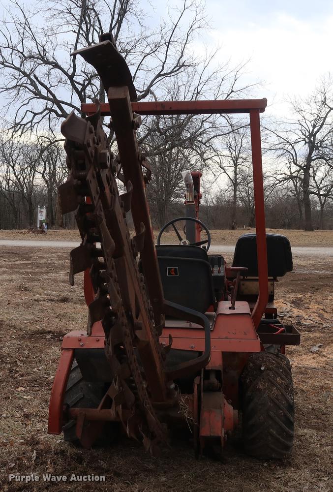 image for item DD5455 Ditch Witch 2300 trencher