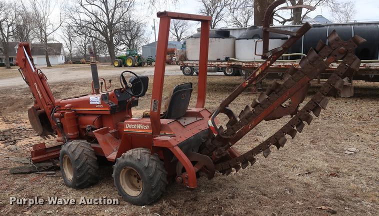image for item DD5455 Ditch Witch 2300 trencher