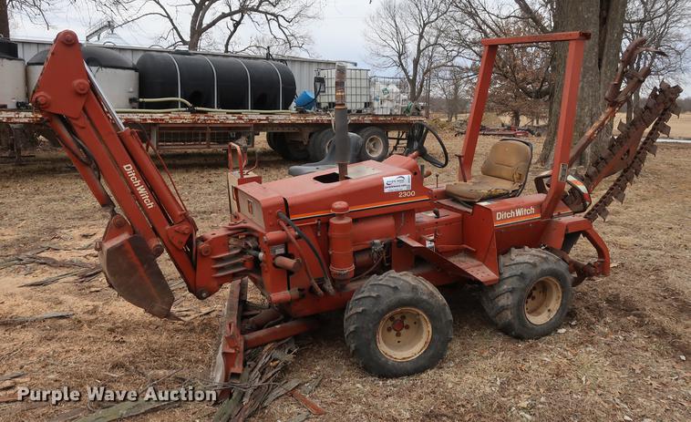 image for item DD5455 Ditch Witch 2300 trencher
