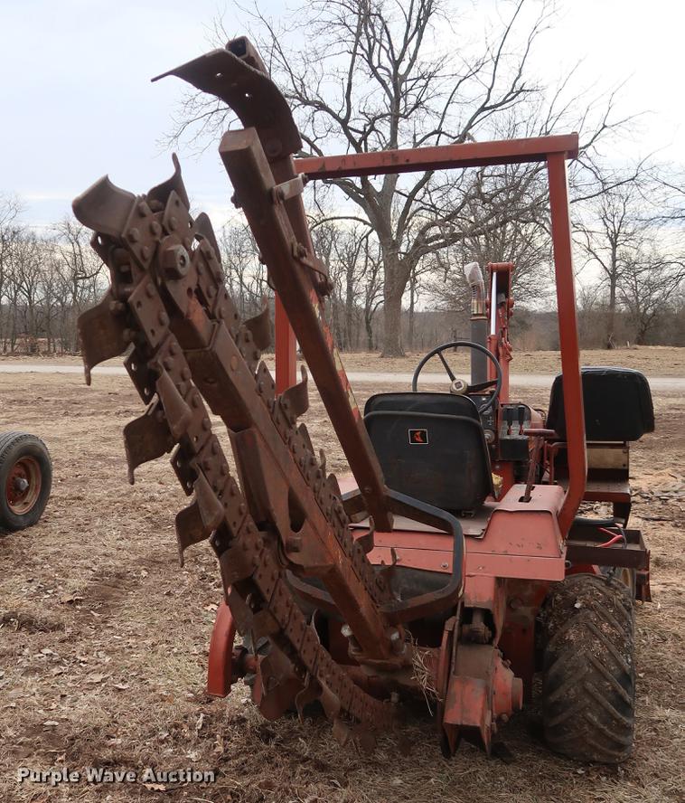 image for item DD5455 Ditch Witch 2300 trencher