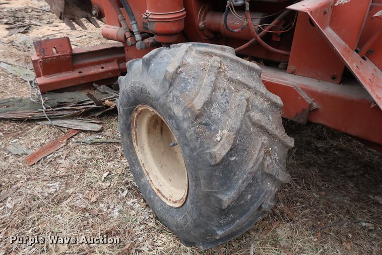 image for item DD5455 Ditch Witch 2300 trencher