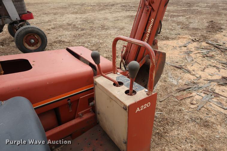 image for item DD5455 Ditch Witch 2300 trencher