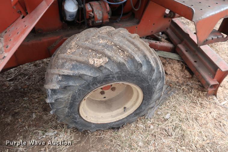 image for item DD5455 Ditch Witch 2300 trencher