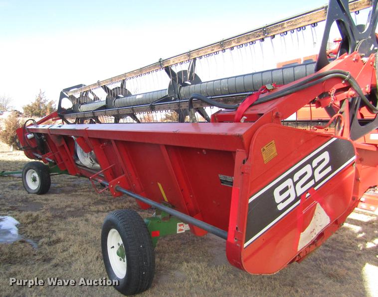 image for item DD8688 1984 White 8920 combine