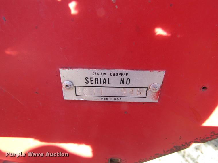 image for item DD8689 1974 White 7300 combine