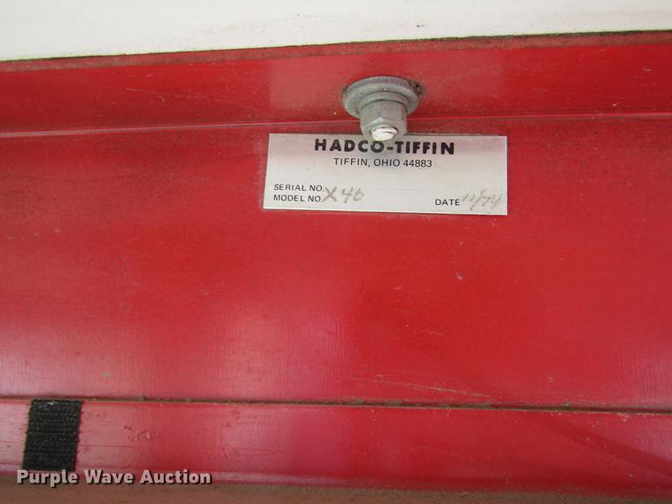 image for item DD8689 1974 White 7300 combine