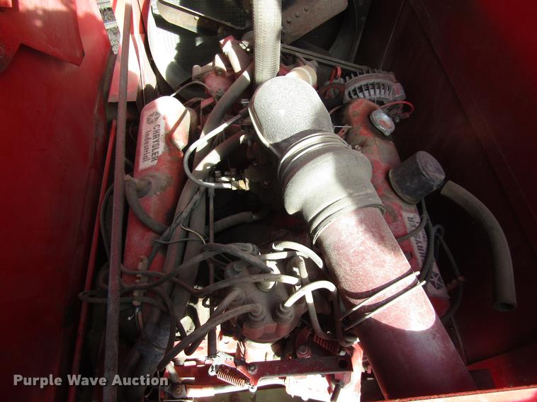 image for item DD8689 1974 White 7300 combine