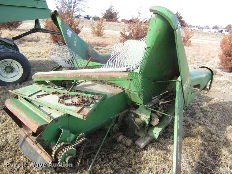 image for item DD8691 John Deere 205 corn head