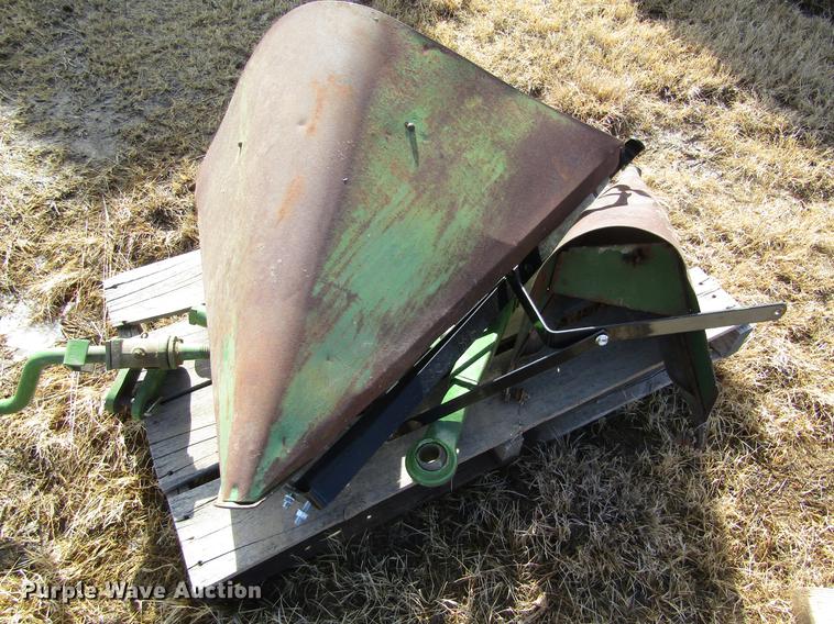 image for item DD8693 John Deere 205 head parts