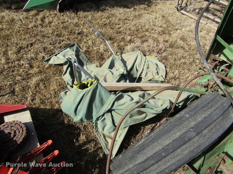 image for item DD8693 John Deere 205 head parts