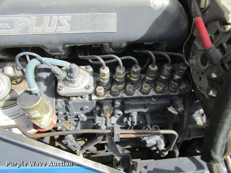 image for item DE6591 1994 Ford New Holland 8870 MFWD tractor