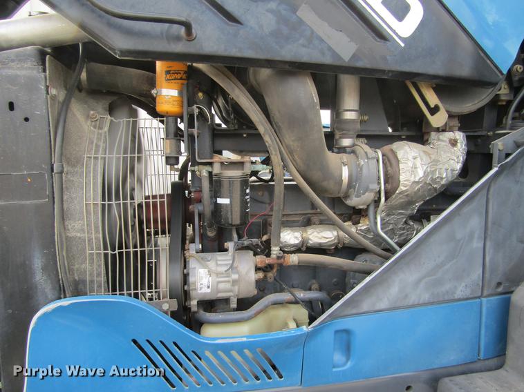 image for item DE6591 1994 Ford New Holland 8870 MFWD tractor