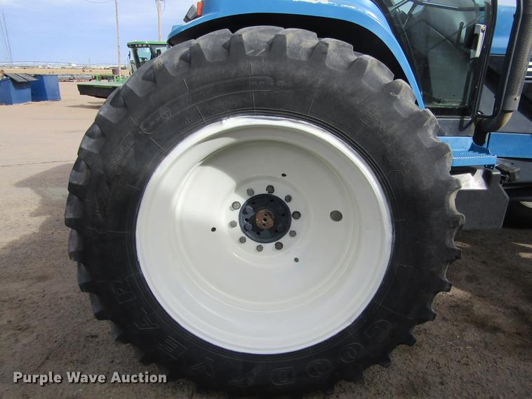 image for item DE6591 1994 Ford New Holland 8870 MFWD tractor