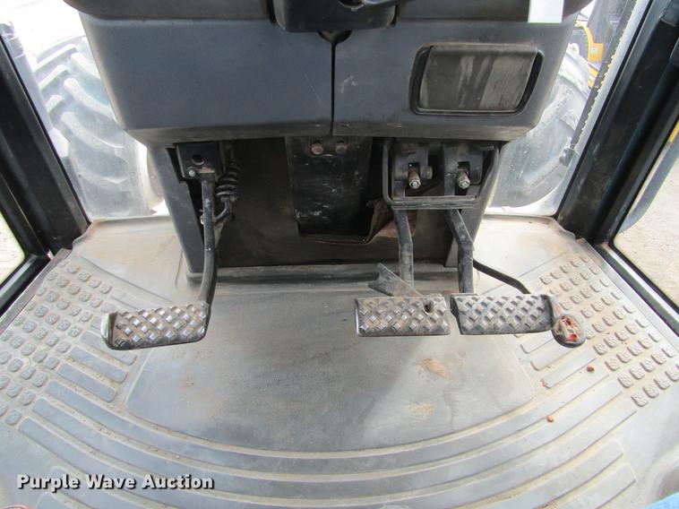 image for item DE6591 1994 Ford New Holland 8870 MFWD tractor
