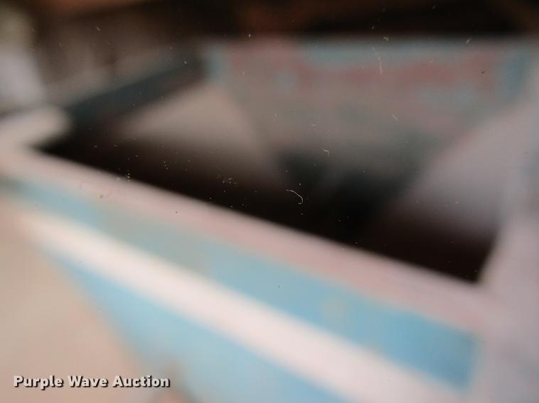 image for item DF9478 Grain-O-Vator feed mixer