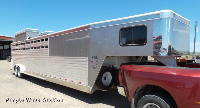 image for item DL9119 2008 Integrity horse trailer