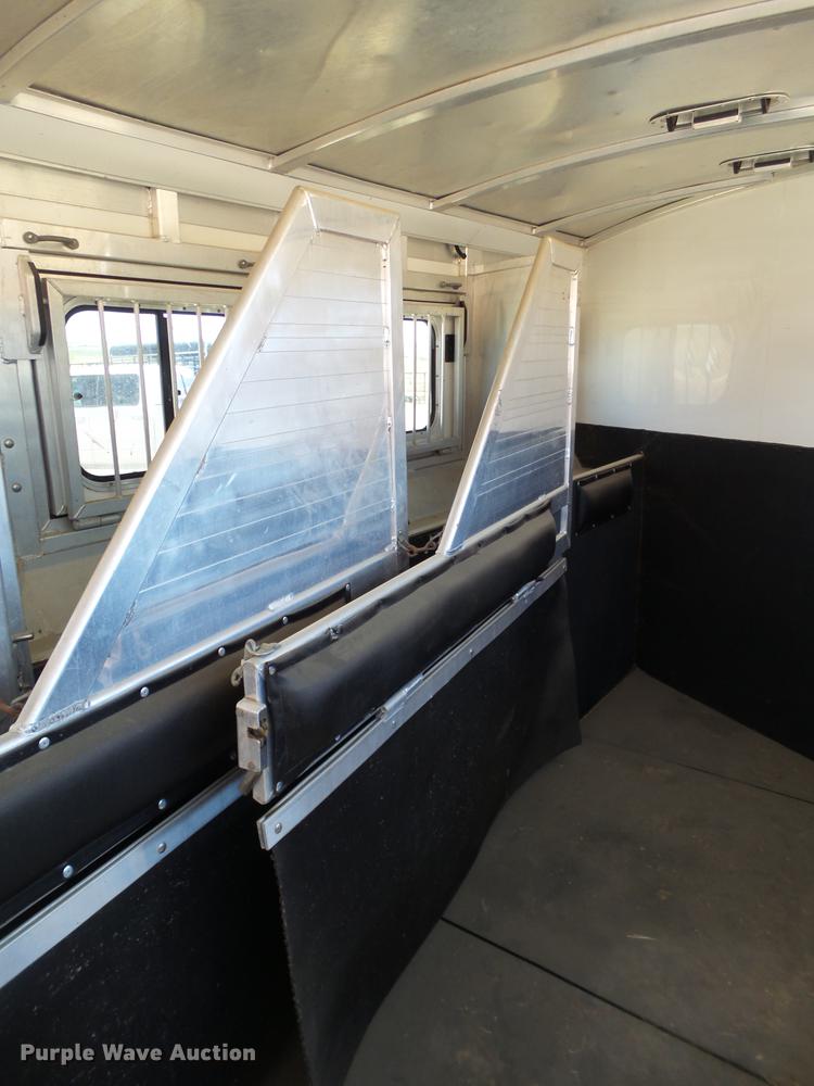 image for item DL9119 2008 Integrity horse trailer