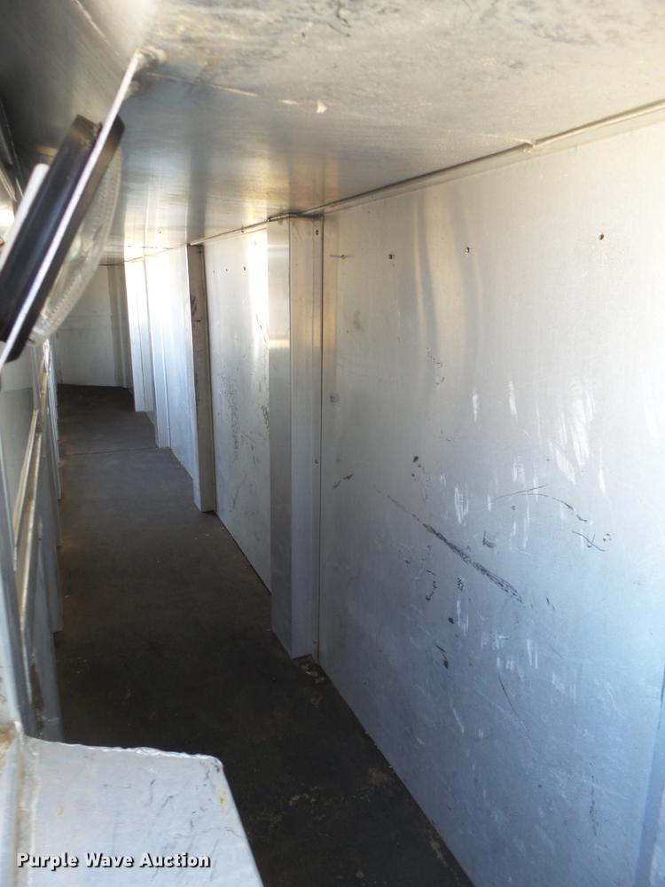 image for item DL9119 2008 Integrity horse trailer