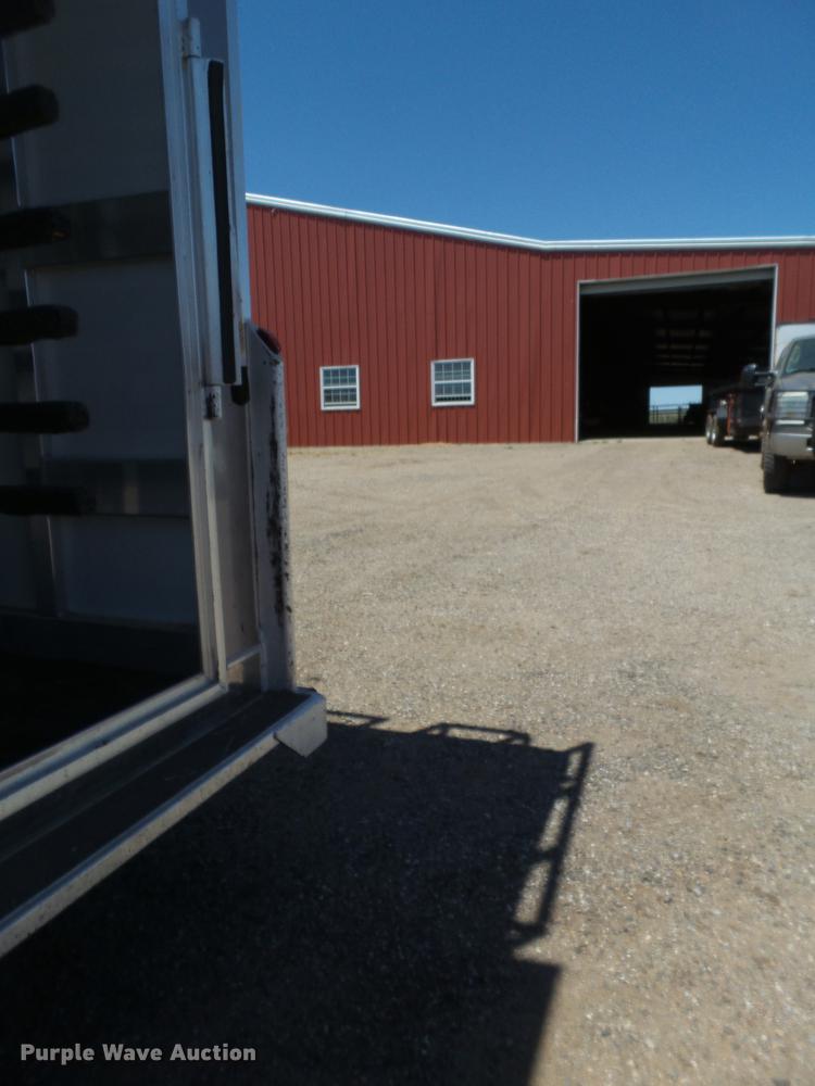 image for item DL9119 2008 Integrity horse trailer