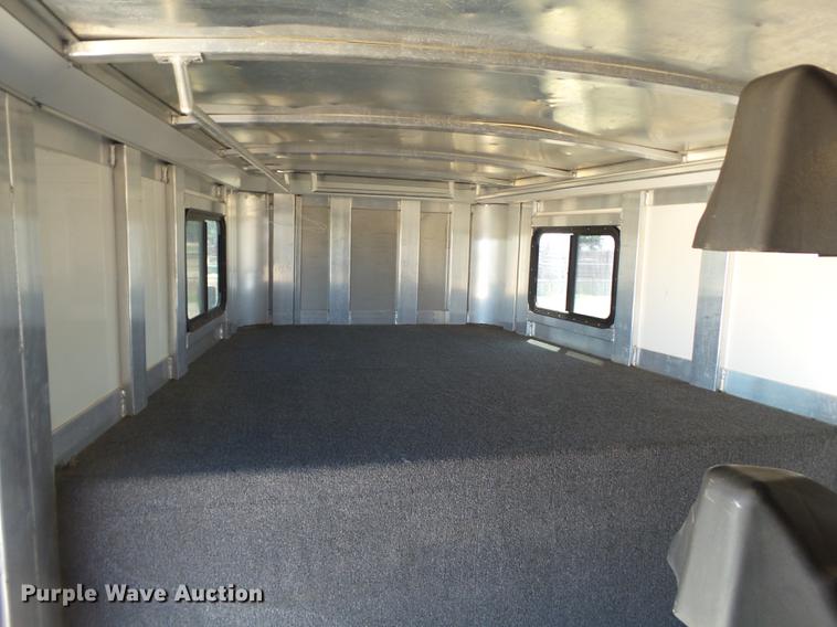 image for item DL9119 2008 Integrity horse trailer