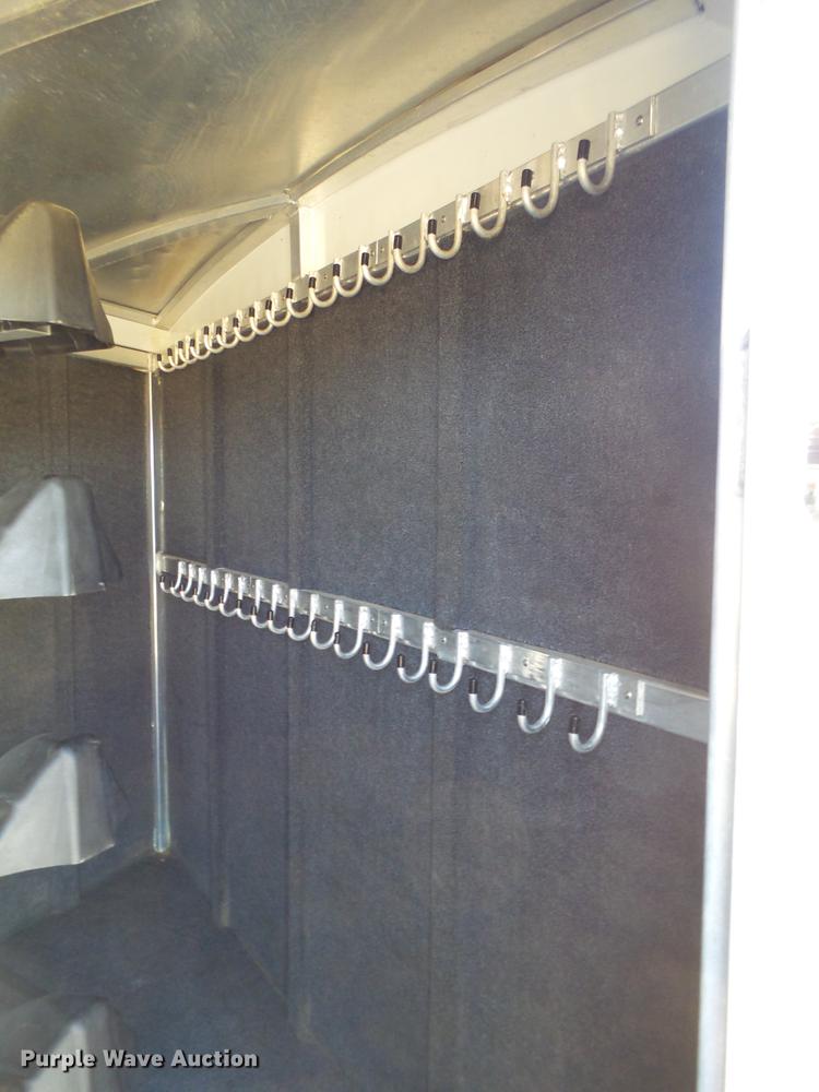 image for item DL9119 2008 Integrity horse trailer