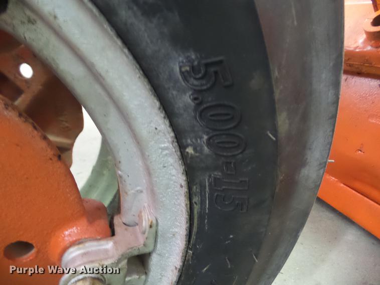 image for item DZ9220 1951 Case VAC tractor