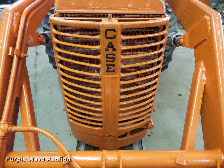 image for item DZ9220 1951 Case VAC tractor