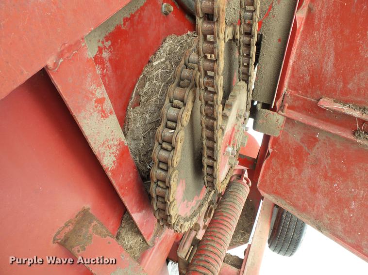 image for item EA9694 1994 Case IH 8480 round baler