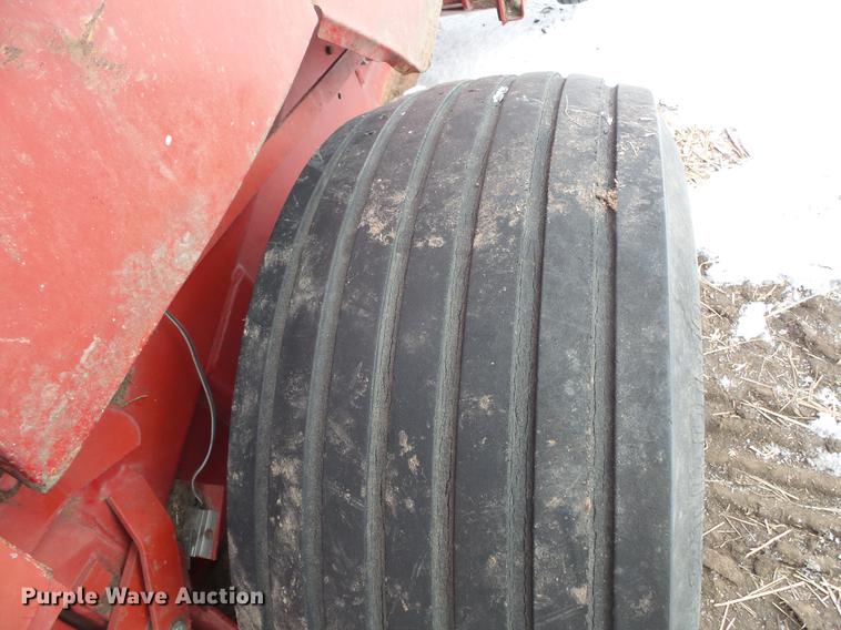 image for item EA9694 1994 Case IH 8480 round baler
