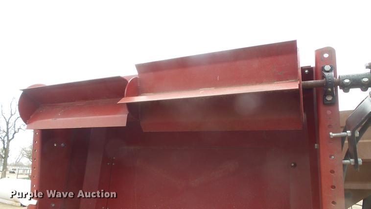 image for item EA9755 Boss Two bale processor