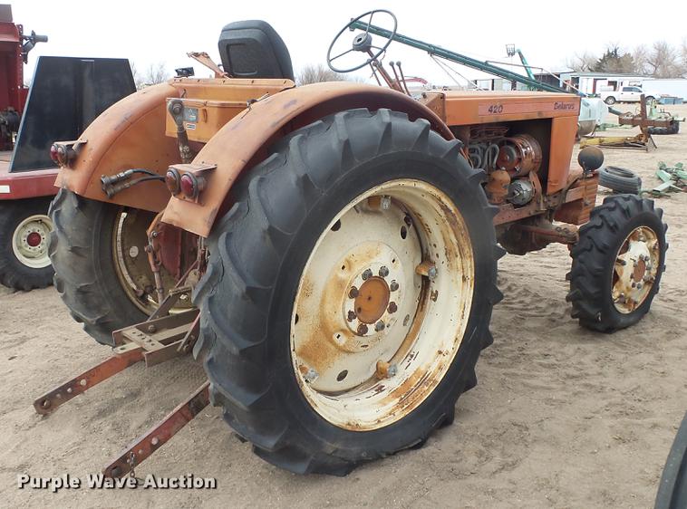 Belarus 420 tractor in Kinsley, KS | Item EA9756 sold | Purple Wave