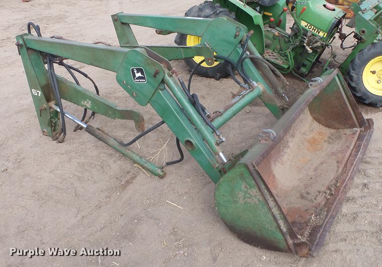 image for item EA9767 John Deere 67 loader