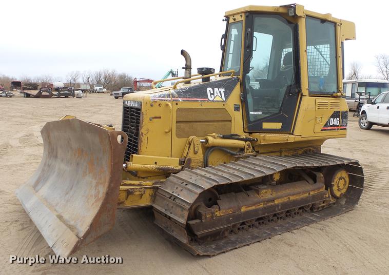 image for item EC9604 2006 Caterpillar D4G LGP dozer