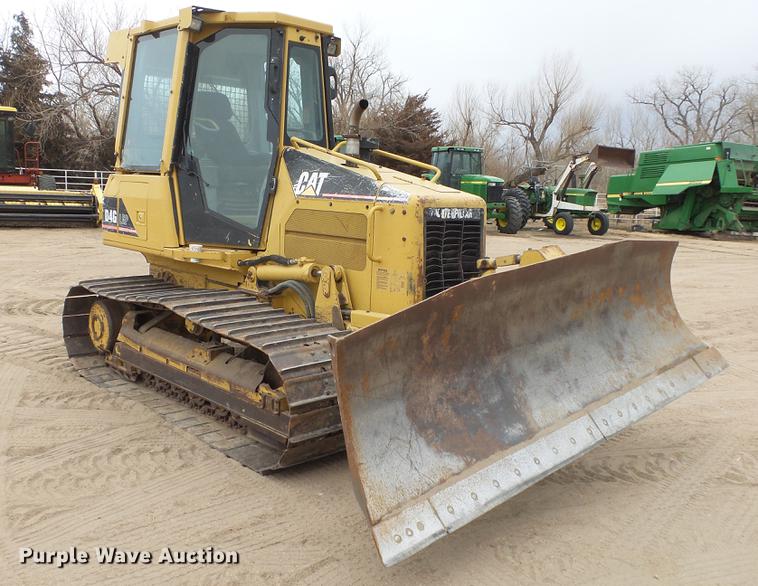 image for item EC9604 2006 Caterpillar D4G LGP dozer
