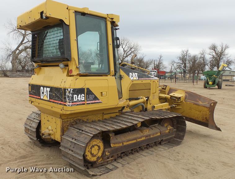 image for item EC9604 2006 Caterpillar D4G LGP dozer