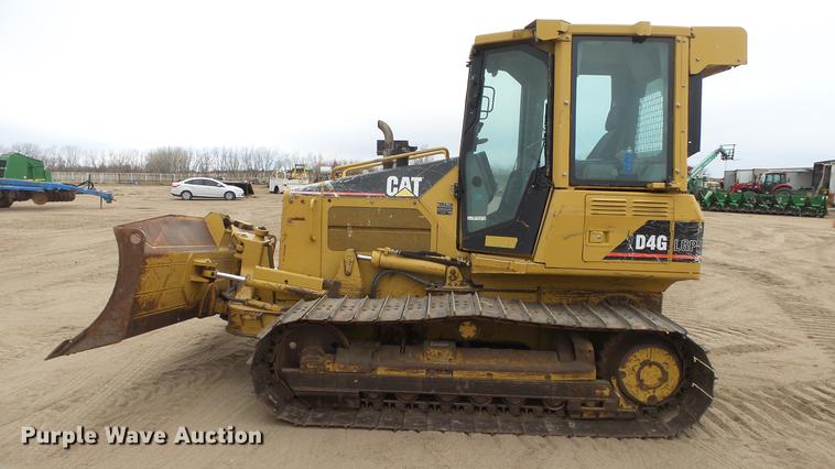 image for item EC9604 2006 Caterpillar D4G LGP dozer