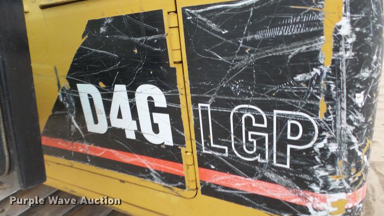 image for item EC9604 2006 Caterpillar D4G LGP dozer