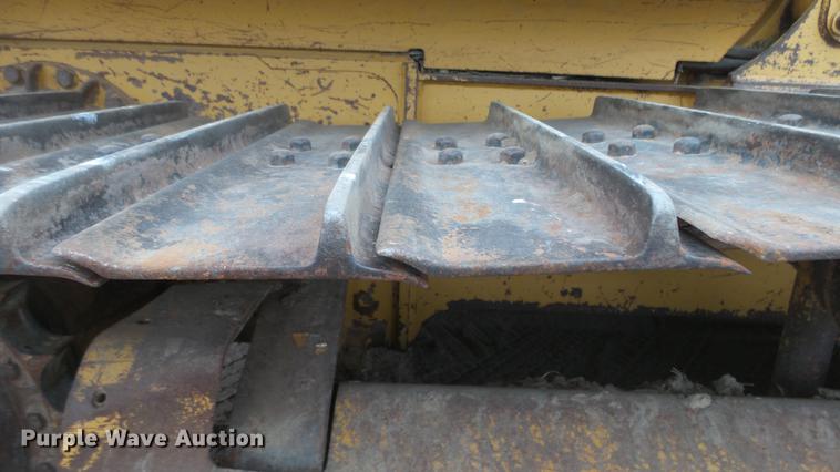 image for item EC9604 2006 Caterpillar D4G LGP dozer