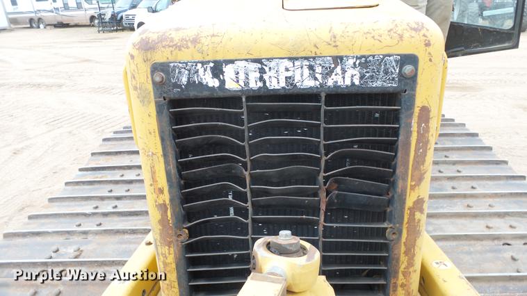 image for item EC9604 2006 Caterpillar D4G LGP dozer
