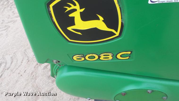 image for item EC9655 John Deere 608C Stalkmaster corn head