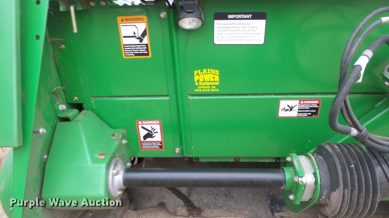 image for item EC9655 John Deere 608C Stalkmaster corn head