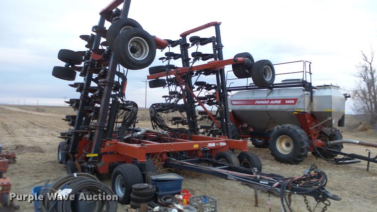 image for item EH9023 2007 Case IH SDX40 no-till air seeder