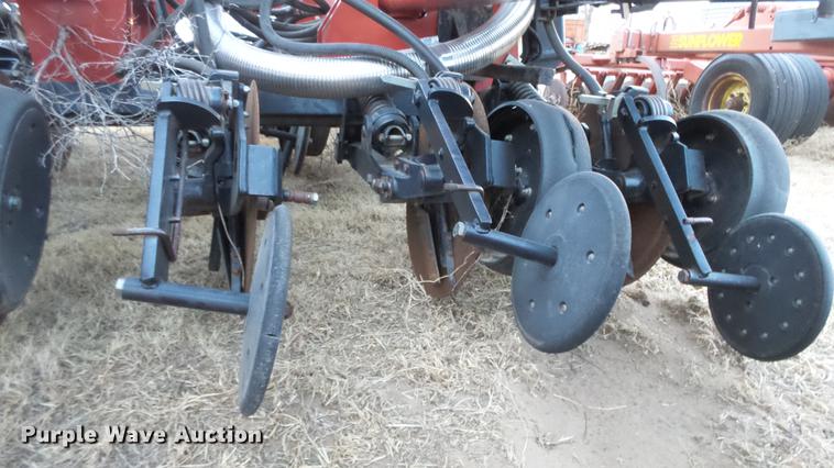 image for item EH9023 2007 Case IH SDX40 no-till air seeder