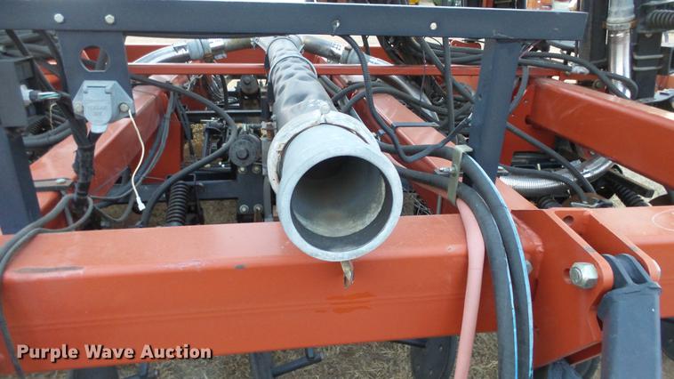 image for item EH9023 2007 Case IH SDX40 no-till air seeder