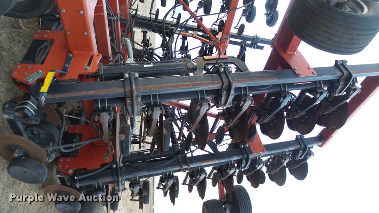 image for item EH9023 2007 Case IH SDX40 no-till air seeder