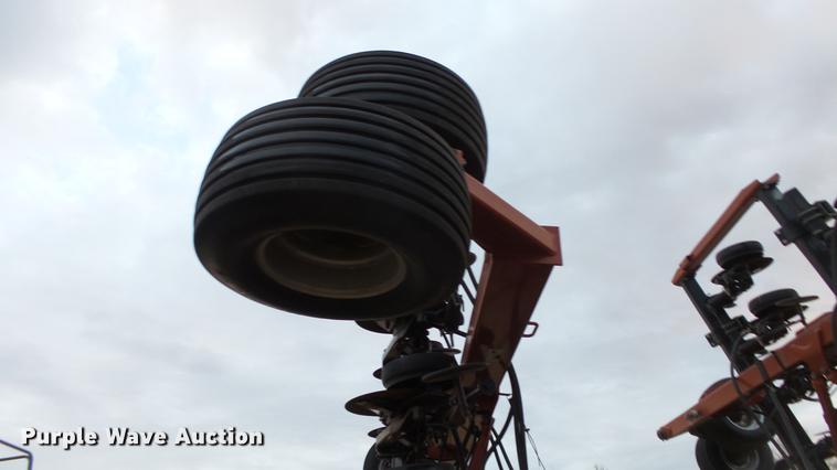 image for item EH9023 2007 Case IH SDX40 no-till air seeder