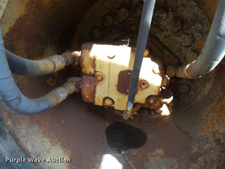 image for item EI9535 1997 CMI RS-500 reclaimer